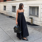 Robe Longue Noire Marivelle – Minimaliste et Élégante à Bretelles Fines