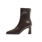 Bottes à Talons Carrés  – Élégance Minimaliste